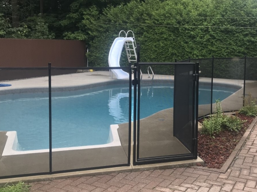 Réalisations s/cloturesamovibles/sg/clotures-amovibles-pool-fence-piscine-60.jpg