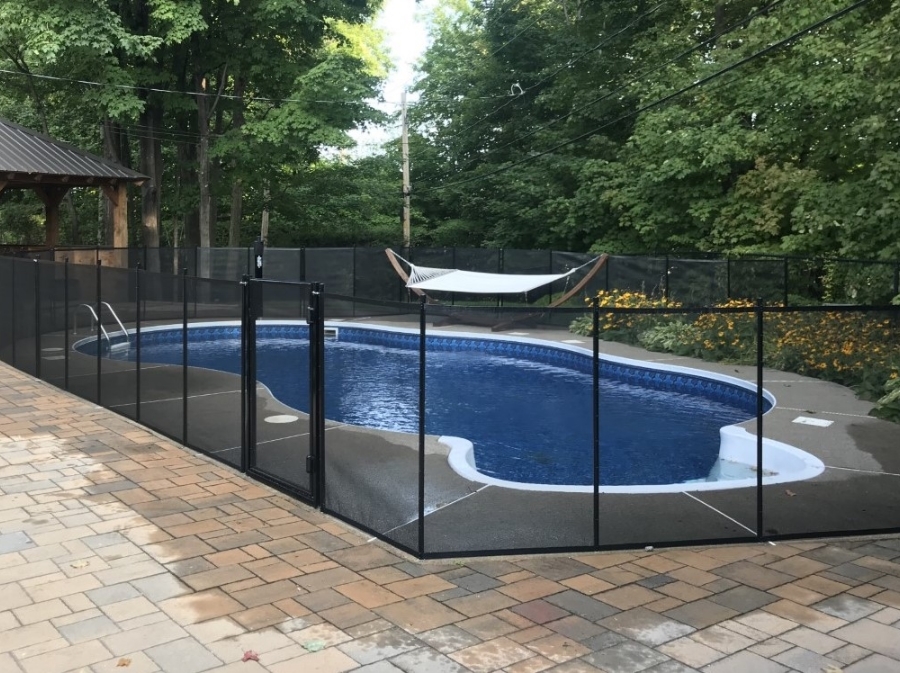 Réalisations s/cloturesamovibles/sg/clotures-amovibles-pool-fence-piscine-61.jpg